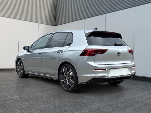 Volkswagen / Golf / Silber / / / LED-PLUS+ACC+SHZ+KEYLESS+KAMERA+18 ALU, Beispielbilder, ggf. teilweise mit Sonderausstattung