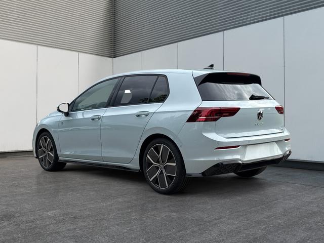 Volkswagen / Golf / Blau / / / LED-PLUS+ACC+SHZ+KEYLESS+KAMERA+18 ALU, Beispielbilder, ggf. teilweise mit Sonderausstattung
