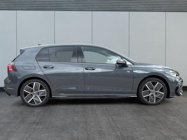 Volkswagen / Golf / Grau / / / PANO+LED-PLUS+ACC+SHZ+KEYLESS+KAMERA+18 ALU, Beispielbilder, ggf. teilweise mit Sonderausstattung