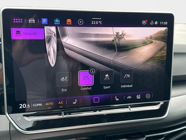 Volkswagen / Golf / Grau / / / PANO+LED-PLUS+ACC+SHZ+KEYLESS+KAMERA+18 ALU, Beispielbilder, ggf. teilweise mit Sonderausstattung