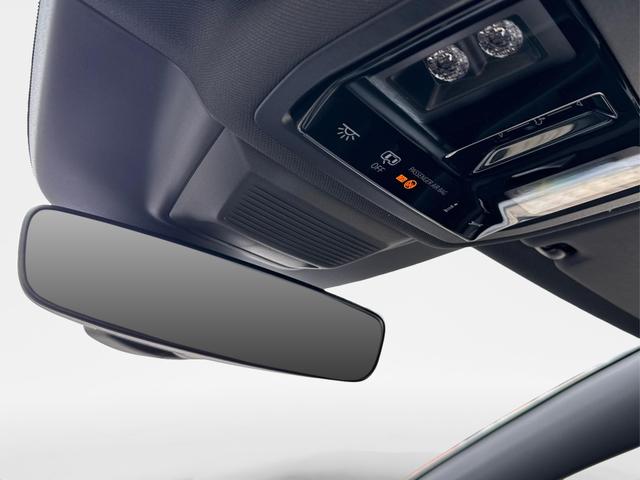 Volkswagen / Golf / Grau / / / PANO+LED-PLUS+ACC+SHZ+KEYLESS+KAMERA+18 ALU, Beispielbilder, ggf. teilweise mit Sonderausstattung