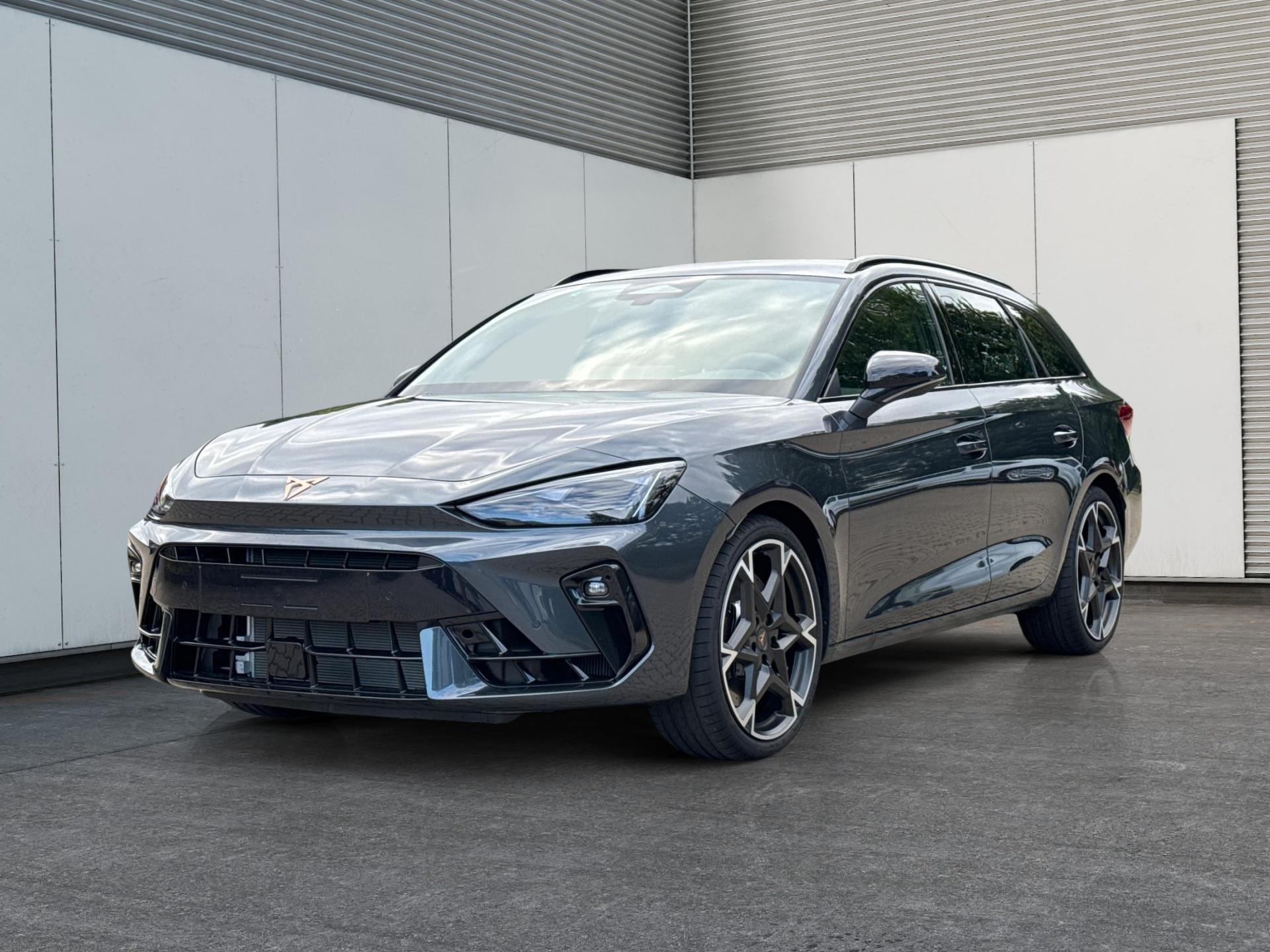 Cupra / Leon Sportstourer / Grau /  /  / 4x4 ST AHK+NAVI+eHK+KAMERA+MEMORY+ACC+19 ALU+LED