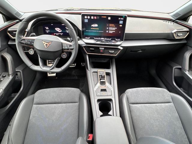 Cupra / Leon Sportstourer / Grau / / / 4x4 ST AHK+NAVI+eHK+KAMERA+MEMORY+ACC+19 ALU+LED, Beispielbilder, ggf. teilweise mit Sonderausstattung