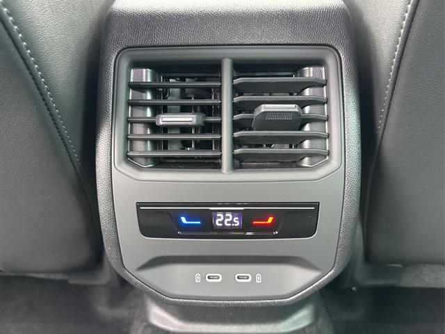 Cupra / Leon Sportstourer / Grau / / / 4x4 ST AHK+NAVI+eHK+KAMERA+MEMORY+ACC+19 ALU+LED, Beispielbilder, ggf. teilweise mit Sonderausstattung