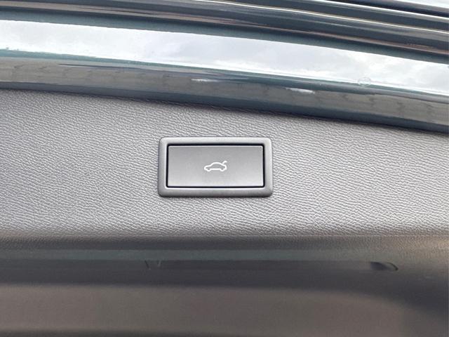 Cupra / Leon Sportstourer / Blau / / / 4x4 ST AHK+NAVI+eHK+KAMERA+MEMORY+ACC+19 ALU+LED, Beispielbilder, ggf. teilweise mit Sonderausstattung