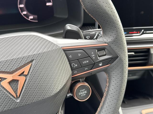 Cupra / Leon Sportstourer / Blau / / / 4x4 ST AHK+NAVI+eHK+KAMERA+MEMORY+ACC+19 ALU+LED, Beispielbilder, ggf. teilweise mit Sonderausstattung