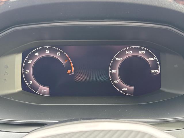 Cupra / Leon Sportstourer / Blau / / / 4x4 ST AHK+NAVI+eHK+KAMERA+MEMORY+ACC+19 ALU+LED, Beispielbilder, ggf. teilweise mit Sonderausstattung