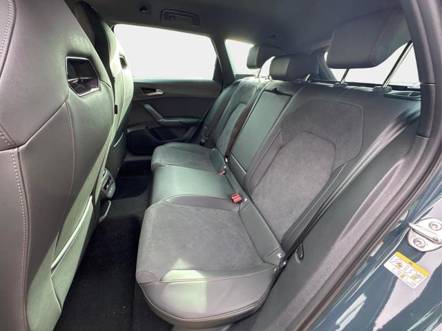 Cupra / Leon Sportstourer / Blau / / / 4x4 ST AHK+NAVI+eHK+KAMERA+MEMORY+ACC+19 ALU+LED, Beispielbilder, ggf. teilweise mit Sonderausstattung