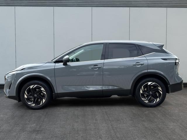 Nissan Qashqai - QQ N-Connecta PANORAMA+beh.SCHEIBE+NAVI+AHK+ACC+WINTER