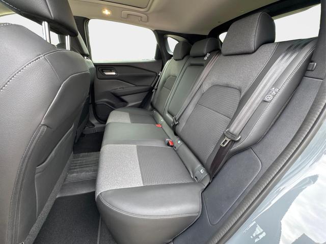 Nissan / Qashqai / Grau / / / QQ N-Connecta PANORAMA+beh.SCHEIBE+NAVI+AHK+ACC+WINTER
