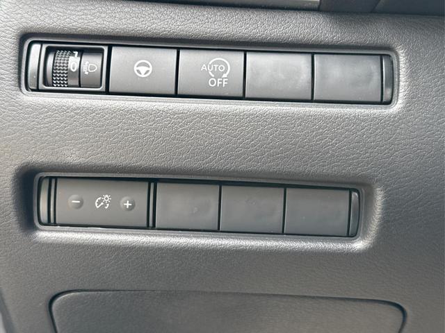 Nissan / Qashqai / Grau / / / QQ N-Connecta PANORAMA+beh.SCHEIBE+NAVI+AHK+ACC+WINTER