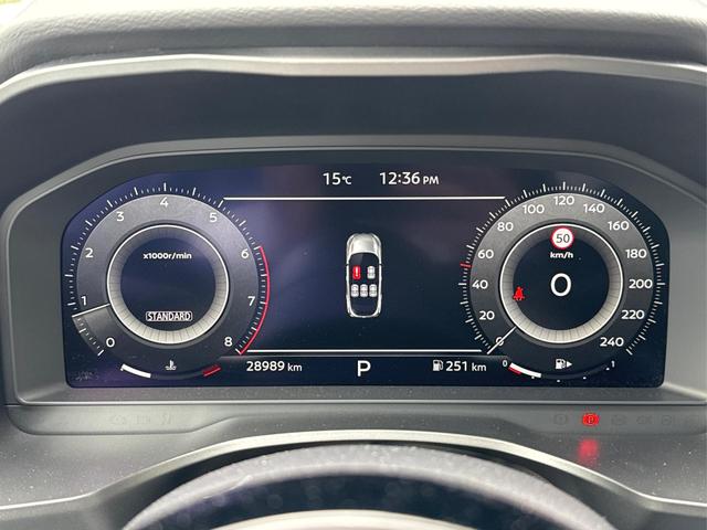 Nissan / Qashqai / Grau / / / QQ N-Connecta PANORAMA+beh.SCHEIBE+NAVI+AHK+ACC+WINTER