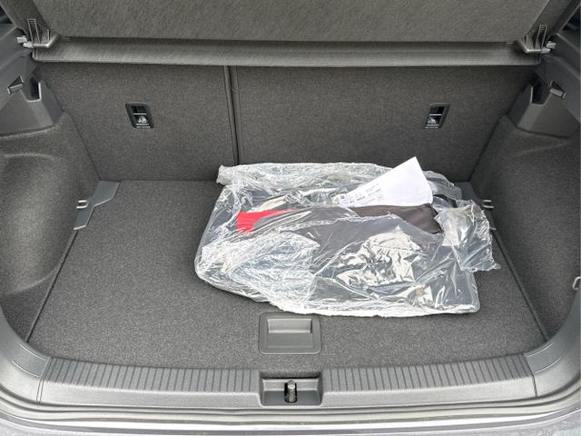  / / / / / , Beispielbilder, ggf. teilweise mit Sonderausstattung