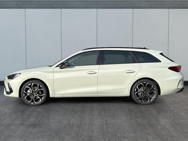 Cupra / Leon Sportstourer / Grau / / / ST 4x4 AHK+eHK+NAVI+ACC+SHZ+18 ALU+LED, Beispielbilder, ggf. teilweise mit Sonderausstattung