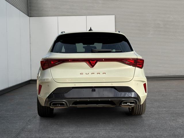 Cupra / Leon Sportstourer / Grau / / / ST 4x4 AHK+eHK+NAVI+ACC+SHZ+18 ALU+LED, Beispielbilder, ggf. teilweise mit Sonderausstattung