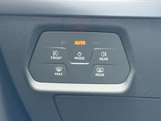 Cupra / Leon Sportstourer / Grau / / / ST 4x4 AHK+eHK+NAVI+ACC+SHZ+18 ALU+LED, Beispielbilder, ggf. teilweise mit Sonderausstattung