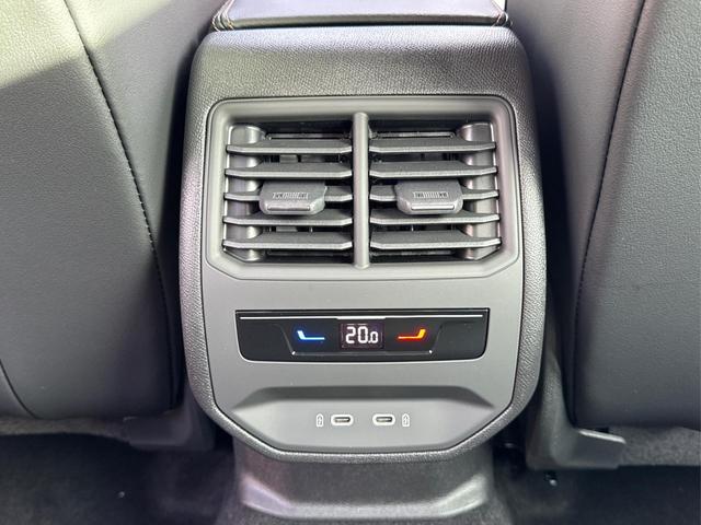 Cupra / Leon Sportstourer / Grau / / / ST 4x4 AHK+eHK+NAVI+ACC+SHZ+18 ALU+LED, Beispielbilder, ggf. teilweise mit Sonderausstattung