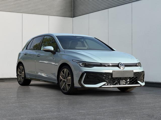 Volkswagen / Golf / Blau / / / LED-PLUS+ACC+SHZ+KEYLESS+KAMERA+18 ALU, Beispielbilder, ggf. teilweise mit Sonderausstattung