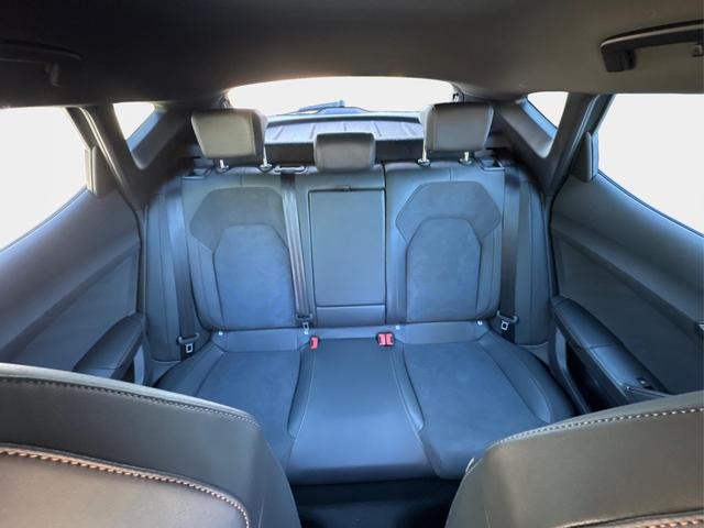 Cupra / Formentor / Blau / / / 4x4 AHK+NAVI+KAMERA+eHK+KESSY+ACC+19 ALU+LED+FULL LINK, Beispielbilder, ggf. teilweise mit Sonderausstattung