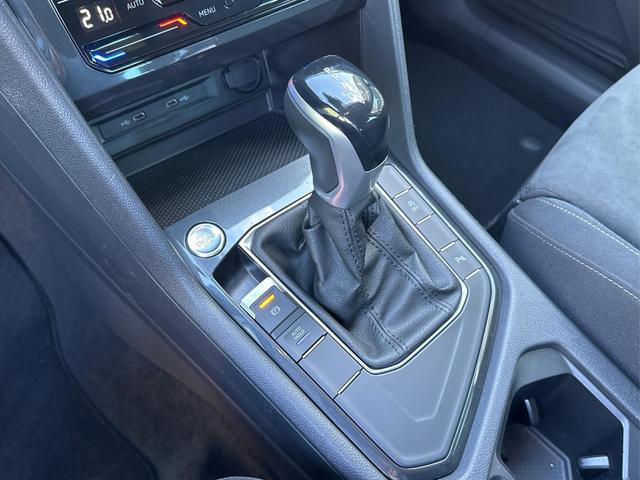 Volkswagen / Tiguan / Schwarz / / / Tiguan AHK+NAVI+KAMERA+ERGOActive+KESSY+WINTER