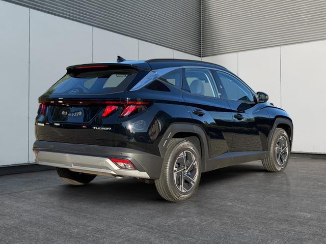 Hyundai / TUCSON / Schwarz / / / NAVI+KAMERA+SHZ+LED+TEMPOMAT+17 ALU+PDC, Beispielbilder, ggf. teilweise mit Sonderausstattung