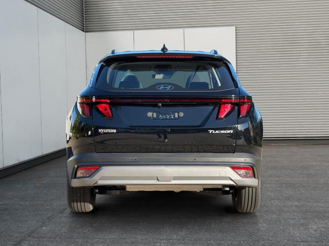 Hyundai / TUCSON / Schwarz / / / NAVI+KAMERA+SHZ+LED+TEMPOMAT+17 ALU+PDC, Beispielbilder, ggf. teilweise mit Sonderausstattung