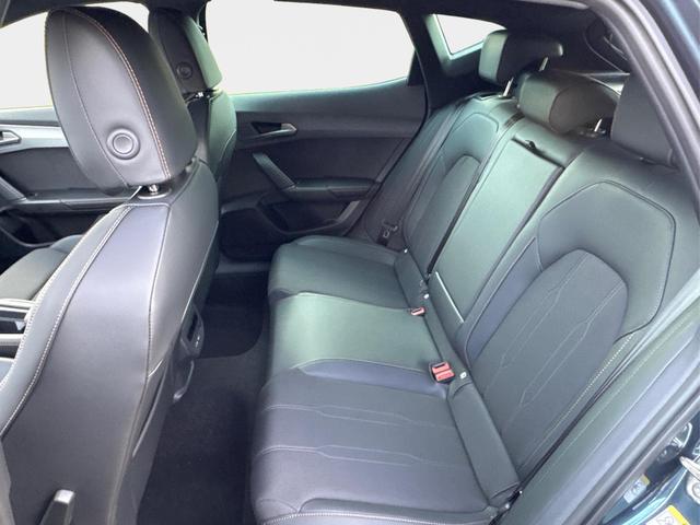 Cupra / Formentor / Grau / / / 4x4 AHK+eHK+NAVI+KAMERA+ACC+SHZ+18 ALU, Beispielbilder, ggf. teilweise mit Sonderausstattung