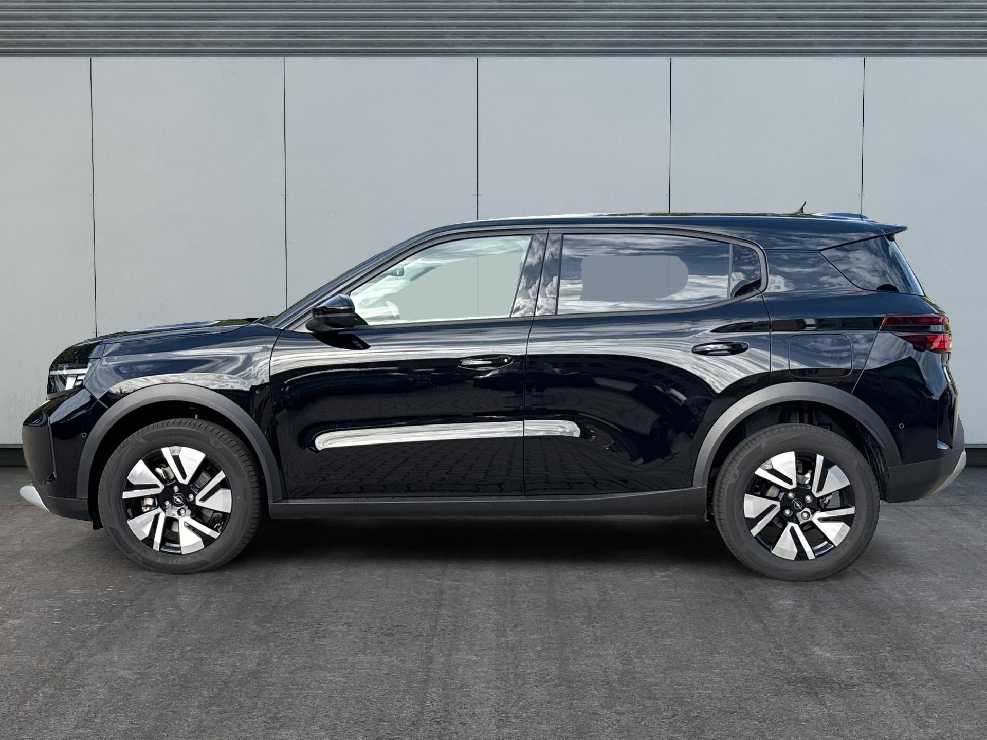 Opel / Frontera / Schwarz /  /  / NAVI+SHZ+KAMERA+LED+KLIMA+TEMPOMAT+17 ALU
