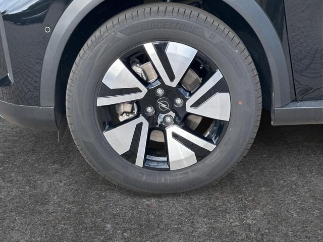 Opel / Frontera / Schwarz / / / NAVI+SHZ+KAMERA+LED+KLIMA+TEMPOMAT+17 ALU, Beispielbilder, ggf. teilweise mit Sonderausstattung