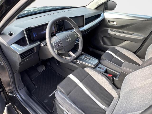 Opel / Frontera / Schwarz / / / NAVI+SHZ+KAMERA+LED+KLIMA+TEMPOMAT+17 ALU, Beispielbilder, ggf. teilweise mit Sonderausstattung