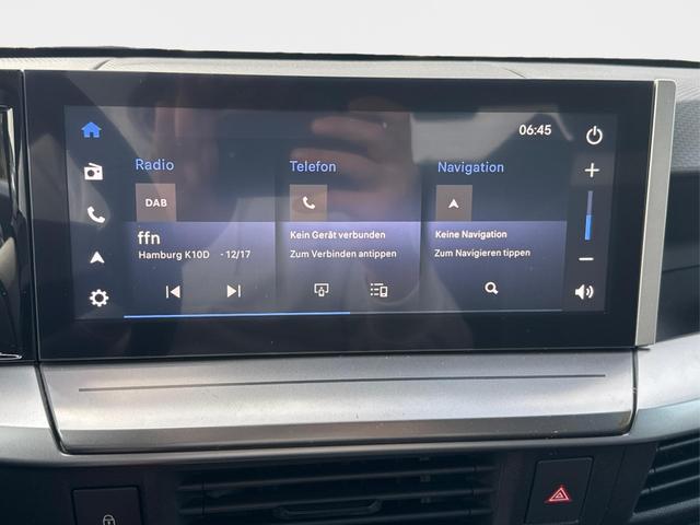 Opel / Frontera / Schwarz / / / NAVI+SHZ+KAMERA+LED+KLIMA+TEMPOMAT+17 ALU, Beispielbilder, ggf. teilweise mit Sonderausstattung