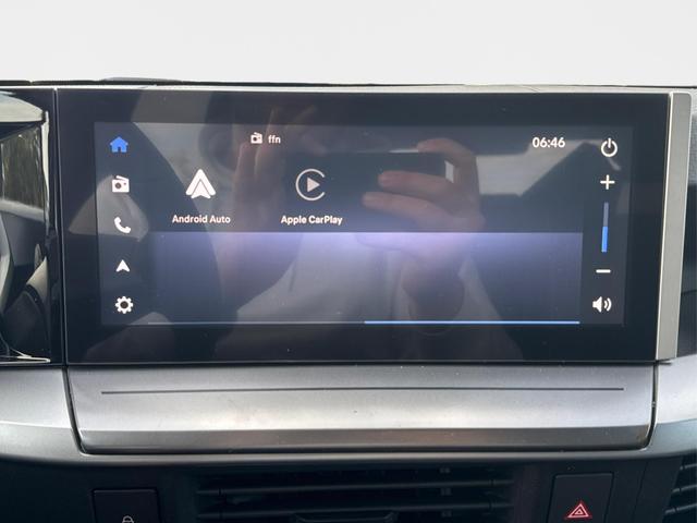Opel / Frontera / Schwarz / / / NAVI+SHZ+KAMERA+LED+KLIMA+TEMPOMAT+17 ALU, Beispielbilder, ggf. teilweise mit Sonderausstattung