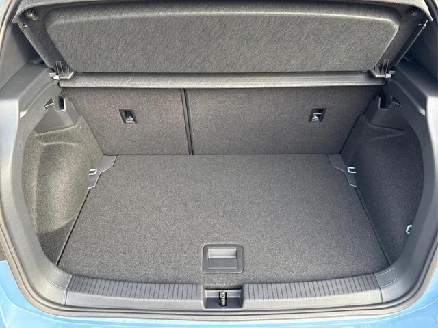 Volkswagen / T-Cross / / / / NAVI+SHZ+MATRIX+ACC+KAMERA+18''ALU, Beispielbilder, ggf. teilweise mit Sonderausstattung
