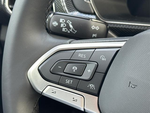 Volkswagen / T-Cross / / / / NAVI+SHZ+MATRIX+ACC+KAMERA+18''ALU, Beispielbilder, ggf. teilweise mit Sonderausstattung