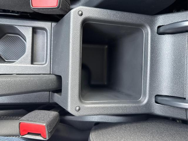 Volkswagen / T-Cross / / / / NAVI+SHZ+MATRIX+ACC+KAMERA+18''ALU, Beispielbilder, ggf. teilweise mit Sonderausstattung
