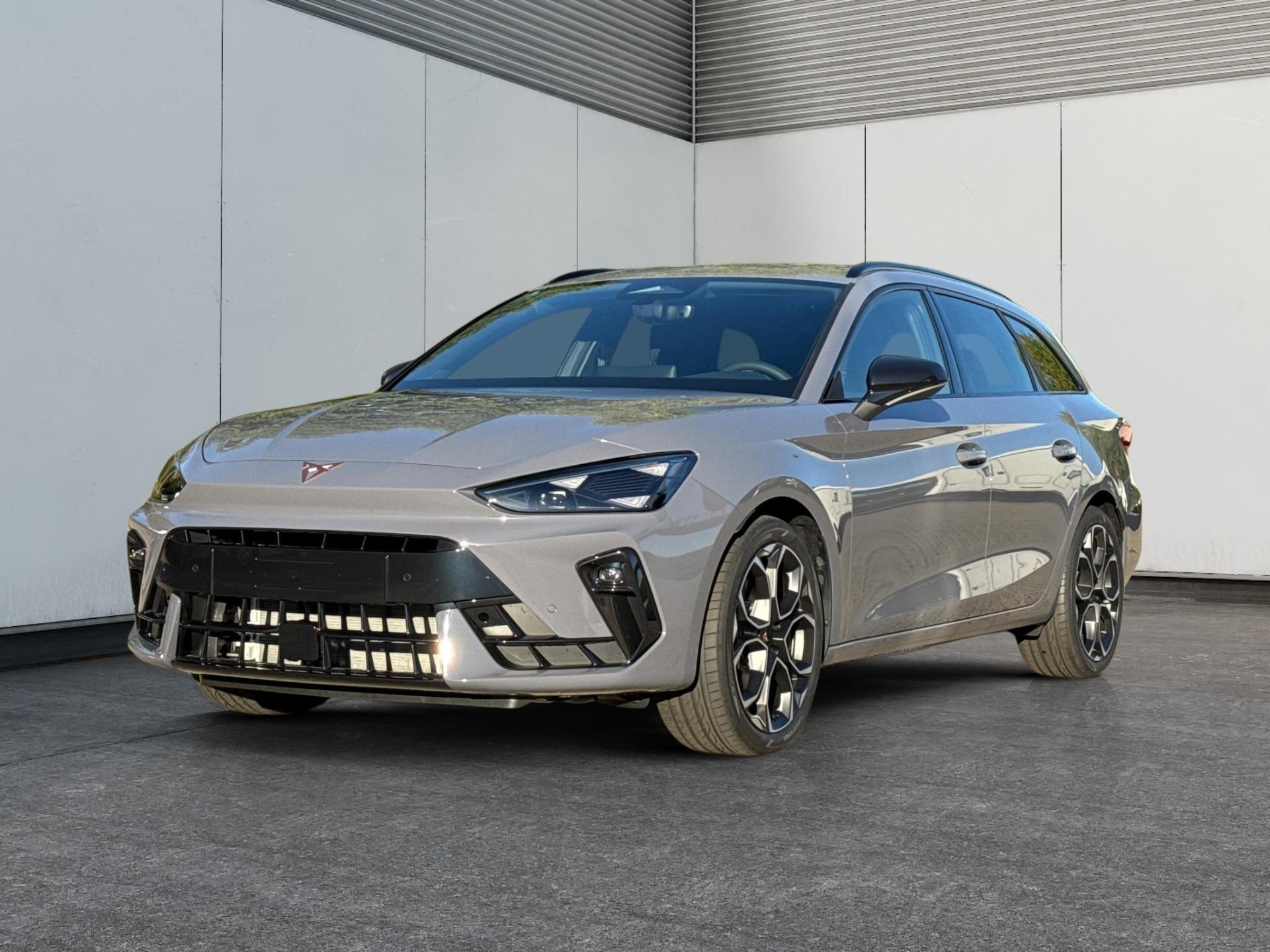 Cupra / Leon Sportstourer / Grau /  /  / ST AHK+NAVI+eHK+KAMERA+ACC+SHZ+18 ALU+LED