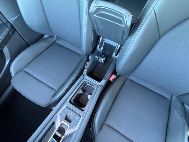 Cupra / Leon Sportstourer / Grau / / / ST AHK+NAVI+eHK+KAMERA+ACC+SHZ+18 ALU+LED