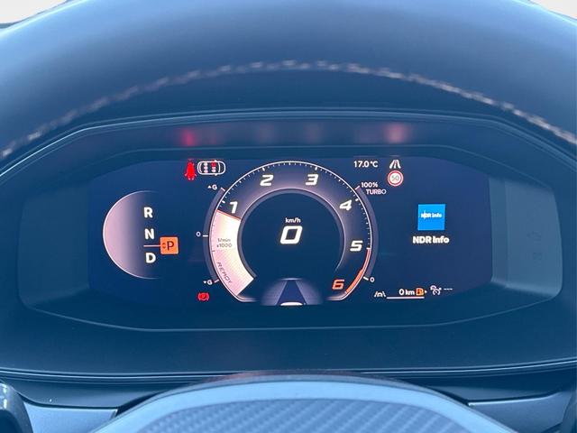 Cupra / Leon Sportstourer / Grau / / / ST AHK+NAVI+eHK+KAMERA+ACC+SHZ+18 ALU+LED