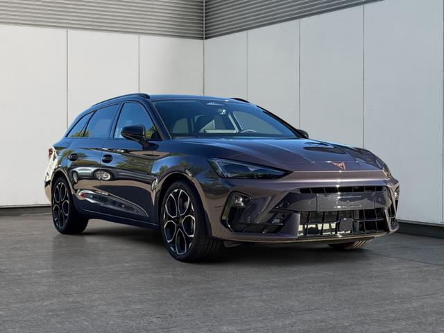 Cupra / Leon Sportstourer / Violett / / / ST AHK+NAVI+eHK+KAMERA+ACC+SHZ+18 ALU+LED, Beispielbilder, ggf. teilweise mit Sonderausstattung