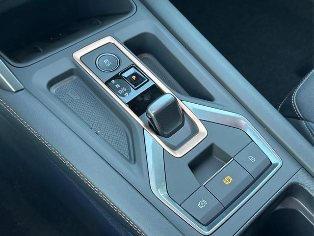 Cupra / Leon Sportstourer / Violett / / / ST AHK+NAVI+eHK+KAMERA+ACC+SHZ+18 ALU+LED, Beispielbilder, ggf. teilweise mit Sonderausstattung
