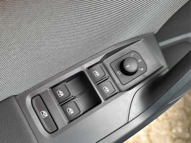 Seat / Arona / / / / KAMERA+PDC+LED+18 ALU+ACC, Beispielbilder, ggf. teilweise mit Sonderausstattung