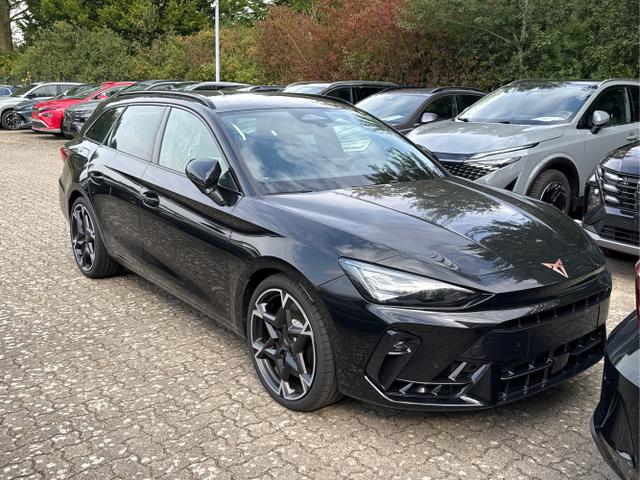 Cupra / Leon Sportstourer / Schwarz / / / 4x4 ST AHK+NAVI+eHK+KAMERA+MEMORY+ACC+19 ALU+LED, Beispielbilder, ggf. teilweise mit Sonderausstattung
