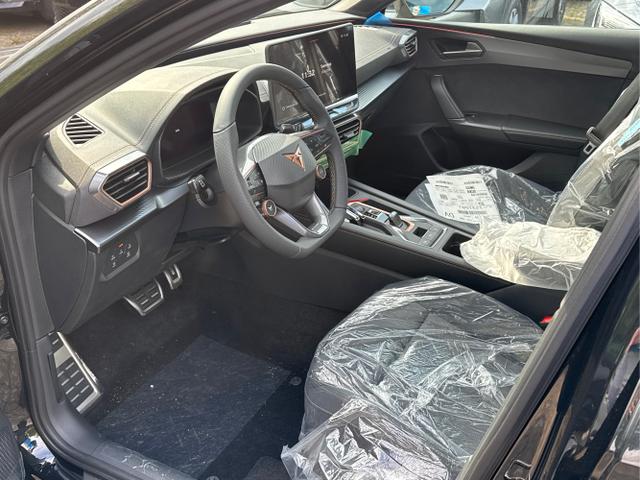 Cupra / Leon Sportstourer / Schwarz / / / 4x4 ST AHK+NAVI+eHK+KAMERA+MEMORY+ACC+19 ALU+LED, Beispielbilder, ggf. teilweise mit Sonderausstattung