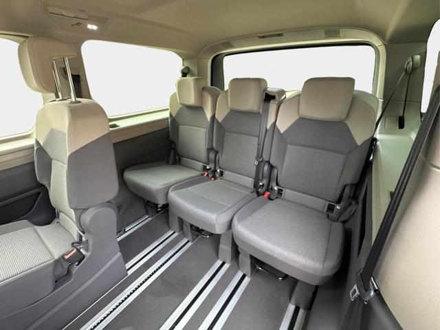 Volkswagen / T7 Multivan / / / / LANG 4x4+7-SITZER+MATRIX+AHK+KAMERA+SHZ+17 ALU