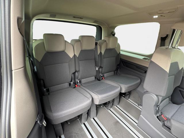 Volkswagen / T7 Multivan / / / / LANG 4x4+7-SITZER+MATRIX+AHK+KAMERA+SHZ+17 ALU