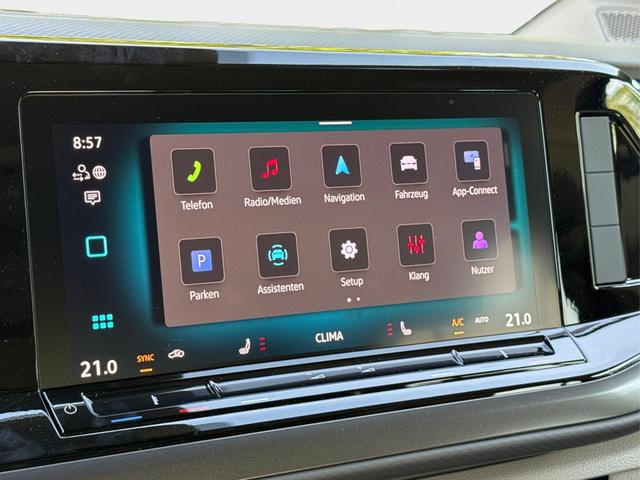 Volkswagen / T7 Multivan / / / / LANG 7SITZER+MATRIX+AHK+KAMERA+SHZ+17 ALU, Beispielbilder, ggf. teilweise mit Sonderausstattung