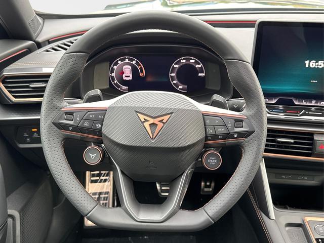 Cupra / Formentor / Blau / / / 4x4 AHK+eHK+NAVI+KAMERA+ACC+SHZ+18 ALU, Beispielbilder, ggf. teilweise mit Sonderausstattung