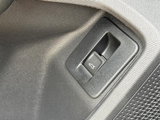 Cupra / Formentor / Blau / / / 4x4 AHK+eHK+NAVI+KAMERA+ACC+SHZ+18 ALU, Beispielbilder, ggf. teilweise mit Sonderausstattung