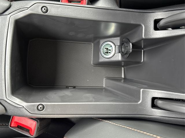 Cupra / Formentor / Blau / / / 4x4 AHK+eHK+NAVI+KAMERA+ACC+SHZ+18 ALU, Beispielbilder, ggf. teilweise mit Sonderausstattung