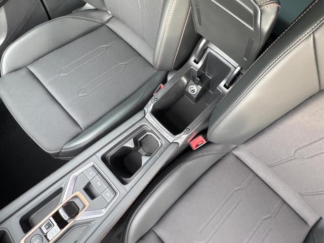 Cupra / Formentor / Violett / / / 4x4 AHK+eHK+NAVI+KAMERA+ACC+SHZ+18 ALU, Beispielbilder, ggf. teilweise mit Sonderausstattung